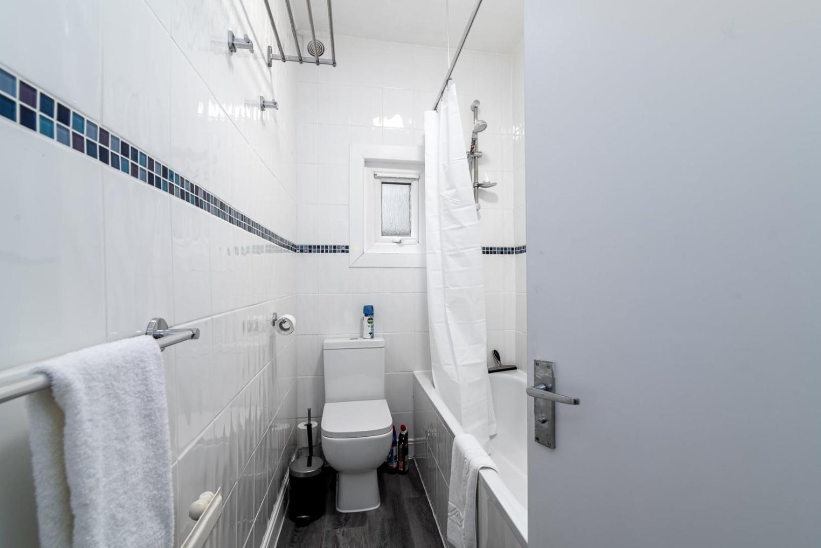 Guestready - Soberbo Moderno Com Jardim Em Kilburn Villa London Eksteriør bilde