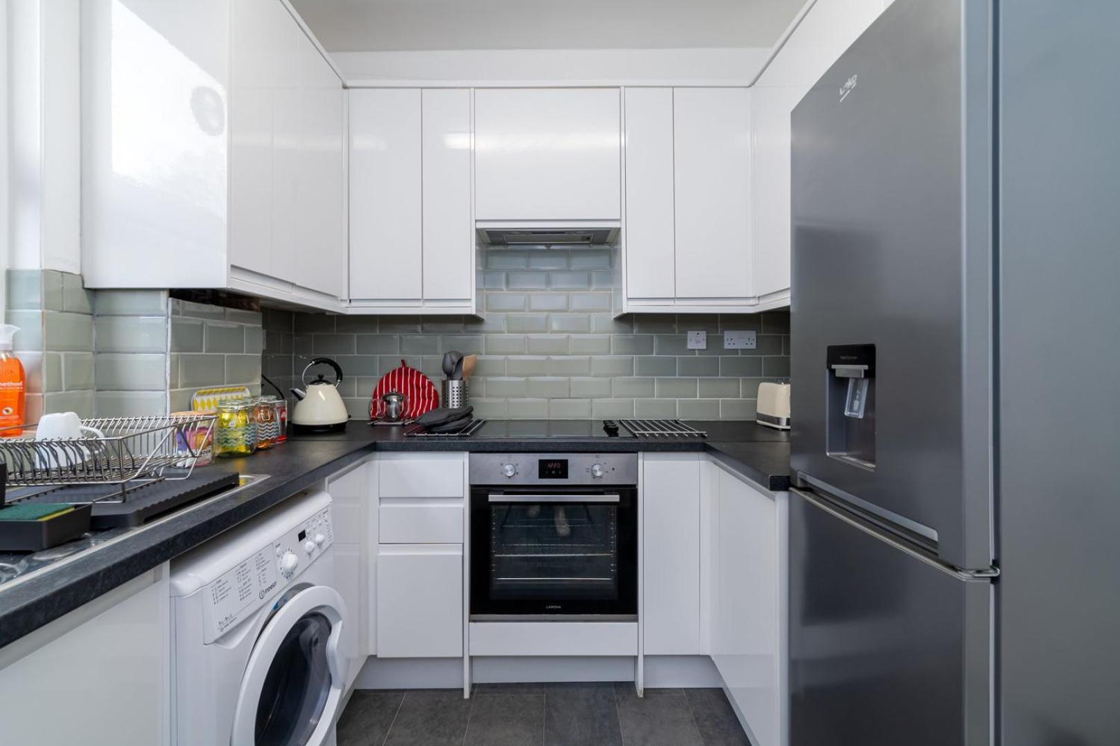Guestready - Soberbo Moderno Com Jardim Em Kilburn Villa London Eksteriør bilde